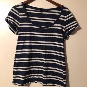 GAP Medium Women's striped t-shirt